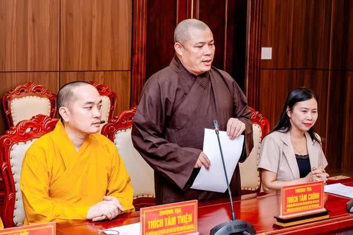Thượng tọa Thích Tâm Chính phát biểu tại buổi lễ - Ảnh: Đức Hòe