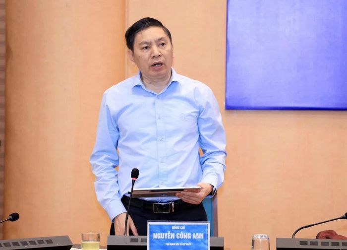 Ông Nguyễn Công Anh - Phó Giám đốc Sở Tư pháp Hà Nội thông tin tại họp báo. Ảnh: BTC