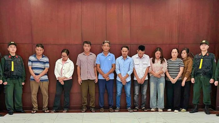 Các đối tượng tại cơ quan điều tra. Ảnh: CATPHCM