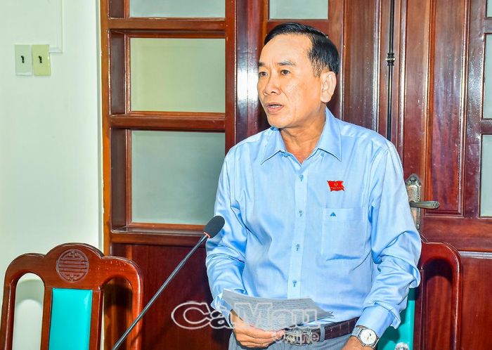Phó Trưởng ban Pháp chế Trần Văn Hoà quan tâm việc đảm bảo nguồn kinh phí triển khai chính sách. 