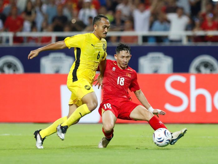 Thầy Kim tỏ ra thất vọng khi FIFA ASEAN Cup không có bán kết.