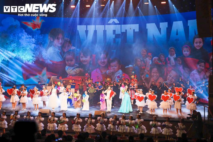 Chương trình được tổ chức nhân dịp kỷ niệm 96 năm Ngày thành lập Hội Liên hiệp Phụ nữ Việt Nam (20/10/1930 - 20/10/2026) và Ngày Phụ nữ Việt Nam 20/10. Đây cũng là hoạt động cụ thể nhằm triển khai kế hoạch của Đảng ủy Công an Trung ương về bảo đảm an ninh, an toàn gắn với an sinh xã hội, hỗ trợ người yếu thế trong quá trình xây dựng và phát triển đất nước.