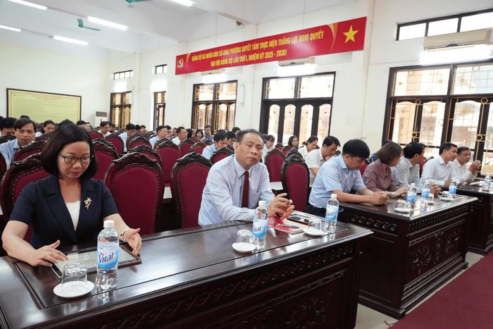 Các đại biểu dự buổi sinh hoạt chính trị. Ảnh: Nga Nguyễn