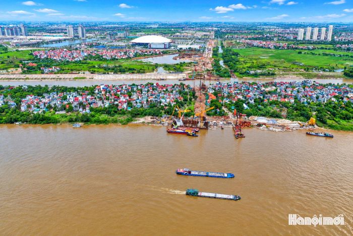 Theo kế hoạch, cầu Tứ Liên phấn đấu hợp long nhịp chính dây văng vào ngày 30-7-2027, thông xe kỹ thuật và đưa vào khai thác dịp 10-10-2027.