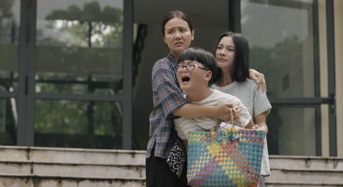 Phim về những gia đình lao động bình thường đang đối mặt với những khó khăn. Ảnh: VFC