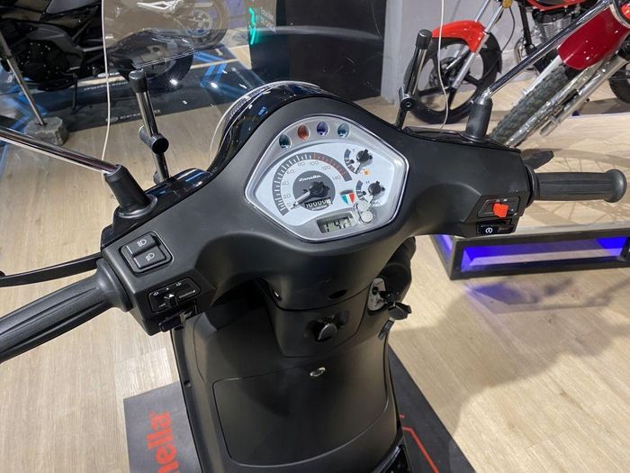 Exclusive 150 sử dụng khối động cơ xi-lanh đơn dung tích 150cc
