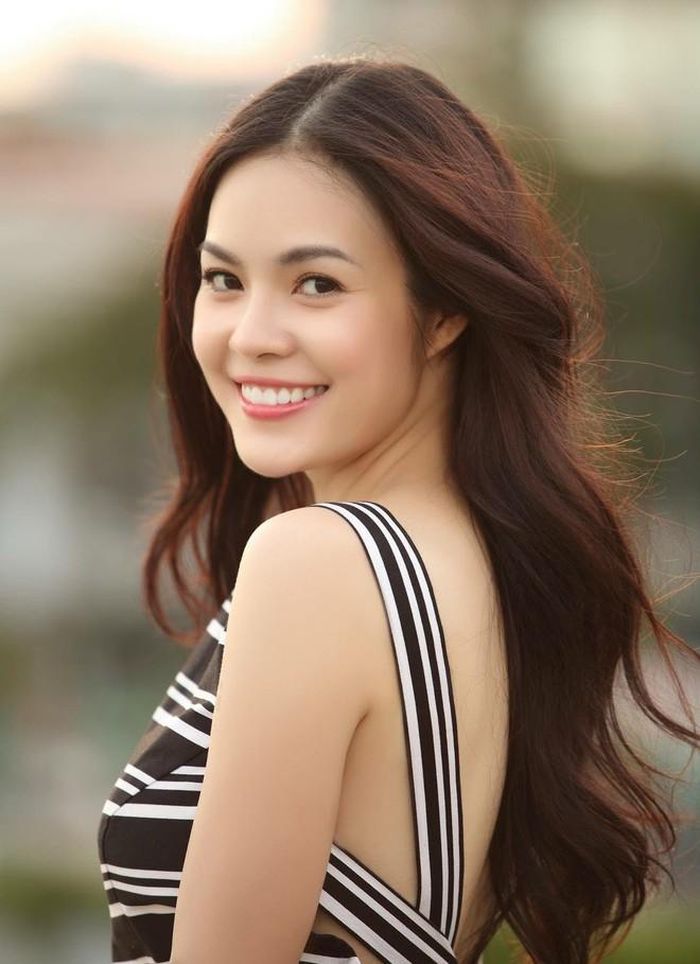 "Bà mẹ 2 con" Dương Cẩm Lynh.