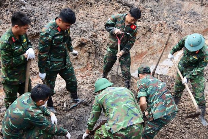 Từng mét đất được đào lên, từng dấu tích được phát hiện là thêm một cơ hội để những người con đã hy sinh được trở về với quê hương. Ảnh: Bộ Tư lệnh TPHCM