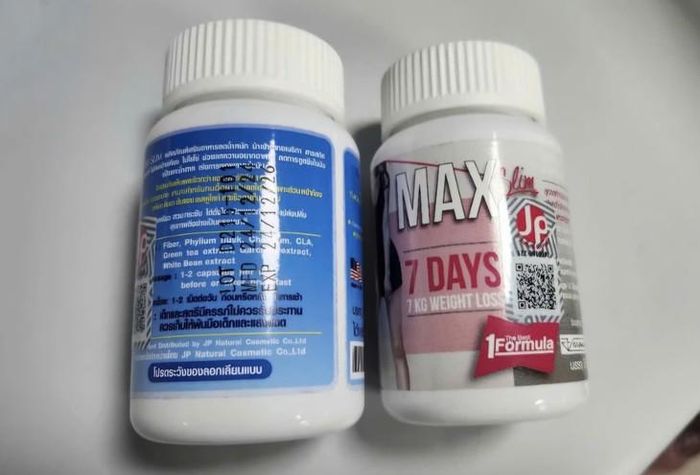 Hình ảnh lọ thuốc giảm cân chứa Sibutramine của một nữ bệnh nhân tại BV Bạch Mai. Ảnh: BVCC.