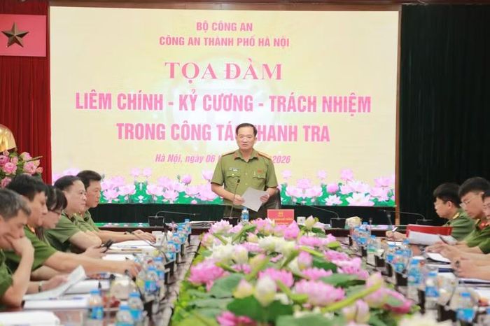 Đại tá, Tiến sỹ Đoàn Đức Thắng - Chánh Thanh tra CATP điều hành phần tham luận