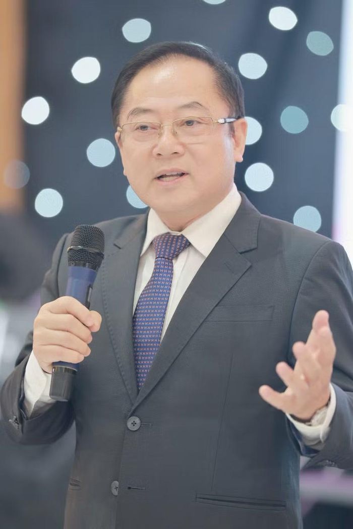 Nhà báo Lê Xuân Sơn, Trưởng Ban Cố vấn cuộc thi "Hoa hậu Việt Nam 2026"