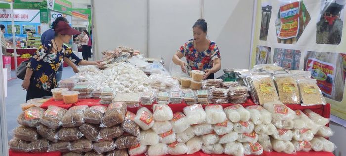 Việt Nam có nhiều lợi thế về nông, lâm, thủy sản đáp ứng yêu cầu của nhiều thị trường lớn. Ảnh: L.H