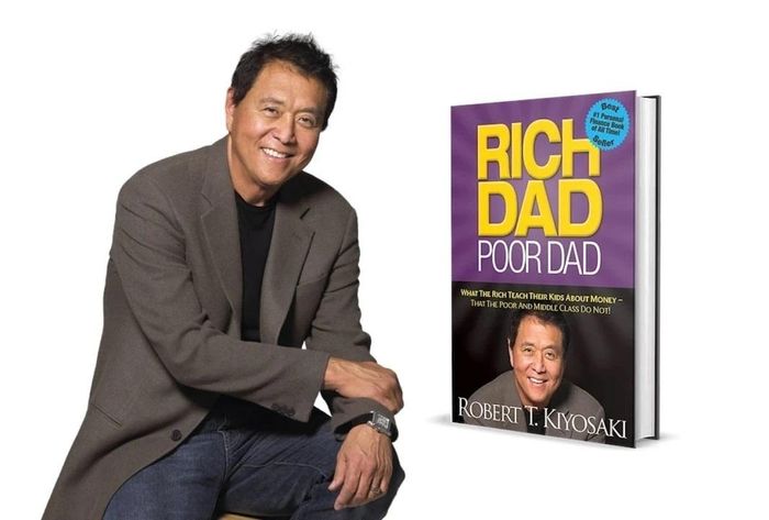 Kiyosaki cho biết ông tự hào khi cuốn sách được truyền từ thế hệ này sang thế hệ khác. Ảnh: The Compass.