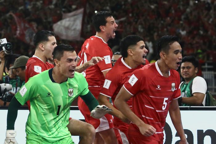  Báo chí Thái Lan cũng dành nhiều sự chú ý cho việc Indonesia sử dụng đội hình gồm toàn cầu thủ sinh ngoài nước trong trận chung kết. 