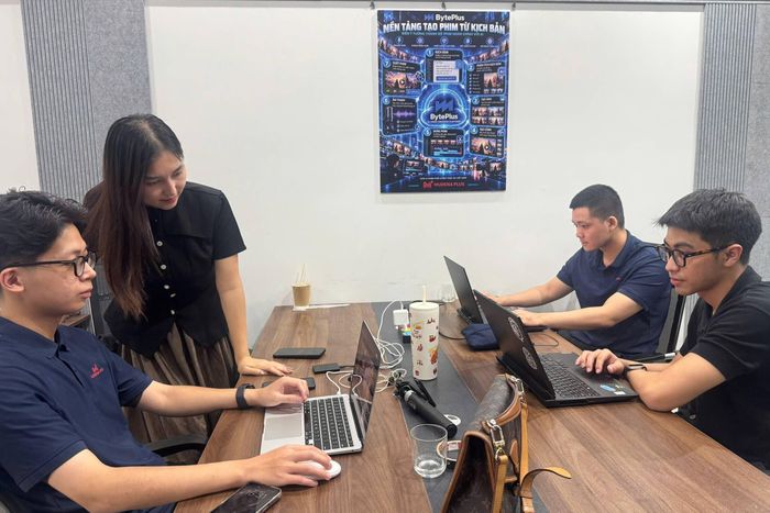  Xưởng phim AI của đạo diễn Tạ Huy Cường có thể sản xuất hàng trăm tập phim ngắn/ngày. Ảnh: NVCC. 