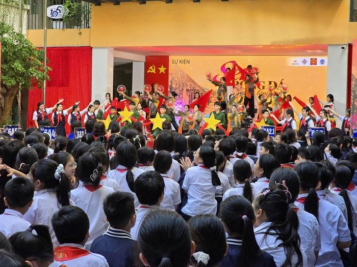 Chương trình hướng tới kỷ niệm 72 năm Ngày Giải phóng Thủ đô, 96 năm Ngày thành lập Hội Liên hiệp Phụ nữ Việt Nam và Tuần lễ hưởng ứng học tập suốt đời năm 2026