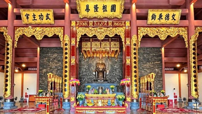 Chính điện trong Đền thờ Quốc Tổ. (Ảnh: Ban tổ chức cung cấp)