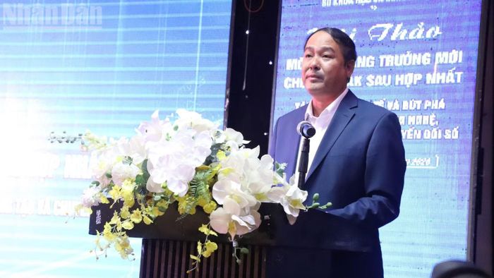 Phó Chủ tịch Ủy ban nhân dân tỉnh Đắk Lắk Y Nhuân Byă phát biểu tại hội thảo. (Ảnh: CÔNG LÝ)