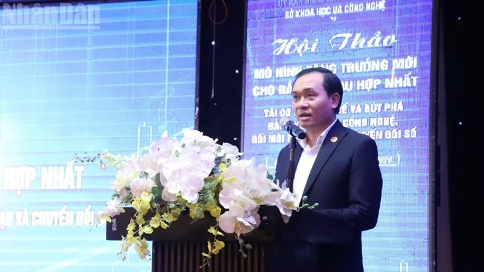 Giám đốc Sở Khoa học và Công nghệ tỉnh Đắk Lắk Bùi Thanh Toàn phát biểu tại hội thảo. (Ảnh: CÔNG LÝ)