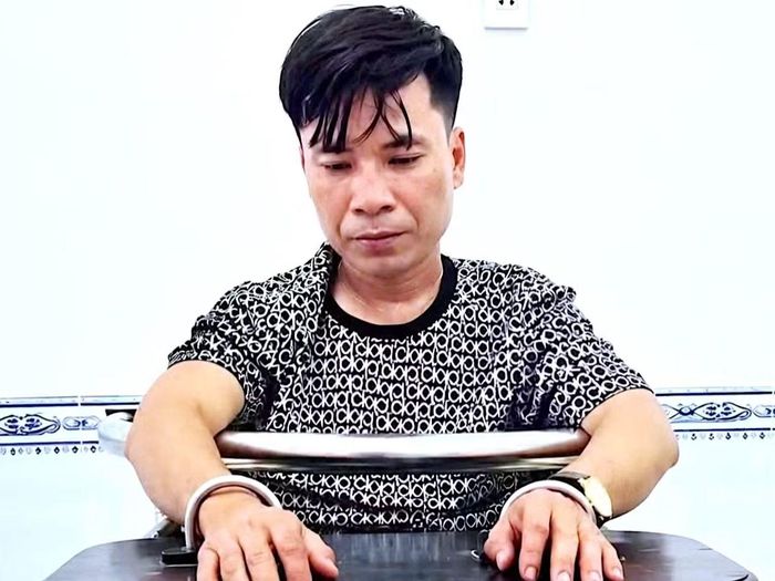 Đối tượng gây án Trần Chí Công bị tạm giữ để phục vụ điều tra. (Ảnh: Công an Cà Mau cung cấp)