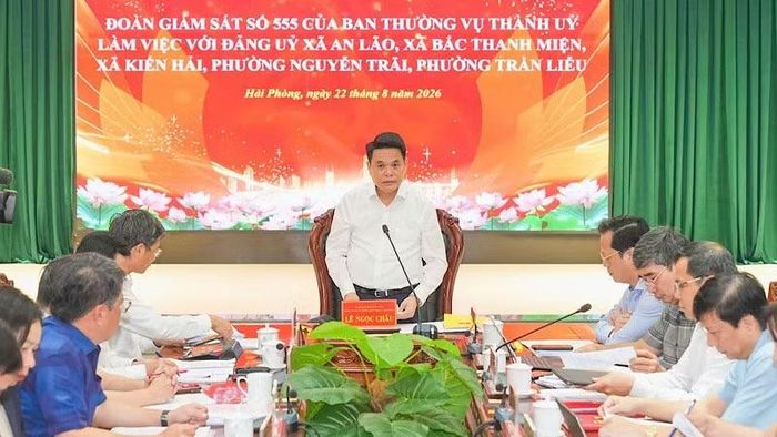 Đoàn giám sát việc thực hiện Nghị quyết số 11-NQ/TU do đồng chí Lê Ngọc Châu, Ủy viên Trung ương Đảng, Bí thư Thành ủy, Trưởng Đoàn đại biểu Quốc hội thành phố Hải Phòng làm trưởng đoàn. (Ảnh: ĐÀM THANH)