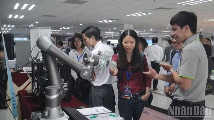 Trưng bày các sản phẩm khoa học tại Khu Công nghệ cao Thành phố Hồ Chí Minh (Ảnh: CAO TÂN)