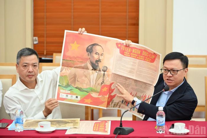 Tổng Biên tập Lê Quốc Minh chia sẻ về phụ san đặc biệt của Báo Nhân Dân nhân dịp 80 năm Cách mạng Tháng Tám và Quốc khánh 2/9 (1945-2025).
