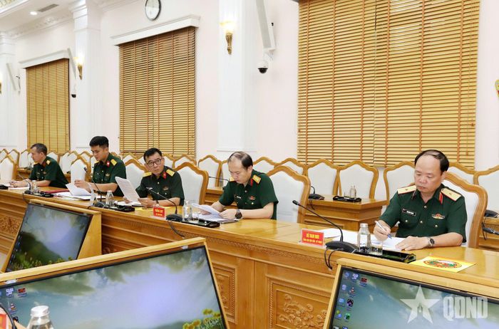 Các đại biểu tham dự hội nghị. 
