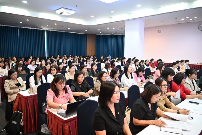  Cán bộ quản lý trường mầm non tham gia Hội nghị hướng dẫn triển khai thí điểm mô hình đổi mới nâng cao chất lượng giáo dục mầm non giai đoạn 2026-2030 