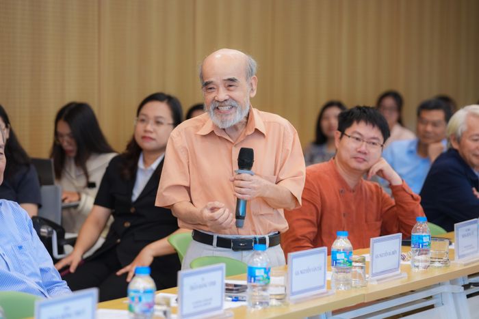  GS-TSKH Đặng Hùng Võ phát biểu tại hội thảo. Ảnh: THANH HOA 