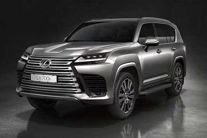 Đứng đầu danh mục là LX 700h Executive 4 chỗ, với giá 22,1 triệu yên, tương đương khoảng 140.100 USD. Dự đoán, sau thị trường Nhật Bản và quốc tế, mẫu xe SUV hạng sang này cũng sẽ sớm được đưa về mở bán tại Việt Nam.