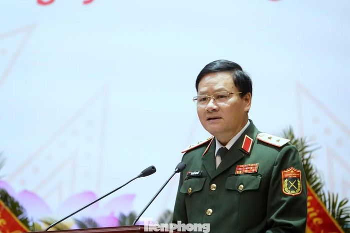 Theo Trung tướng Nguyễn Văn Đức công tác tư tưởng, văn hóa cùng các hoạt động công tác đảng, công tác chính trị trở thành “linh hồn, mạch sống” của Quân đội cách mạng.