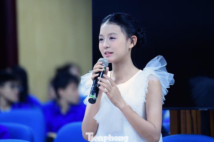  Nghệ sĩ "nhí" Ali Thục Phương sẽ tham gia biểu diễn tại Đại nhạc hội Thanh niên, chia sẻ tại chương trình. ﻿Ảnh: Xuân Tùng 