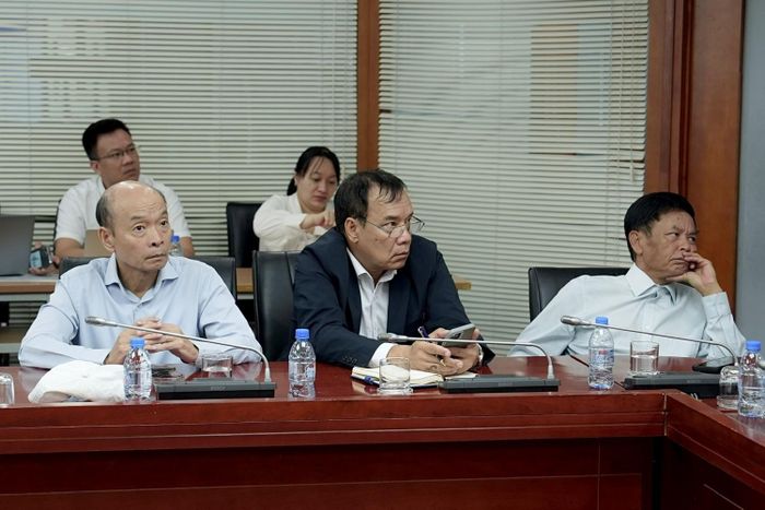 Hội thảo có sự tham gia của nhiều chuyên gia và nhà khoa học trong lĩnh vực năng lượng (Ảnh: Đức Anh)