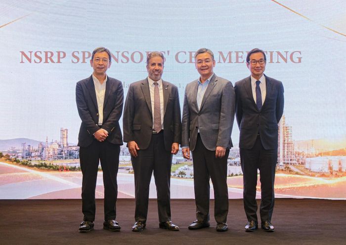 Lãnh đạo cấp cao các bên góp vốn tại Hội nghị.