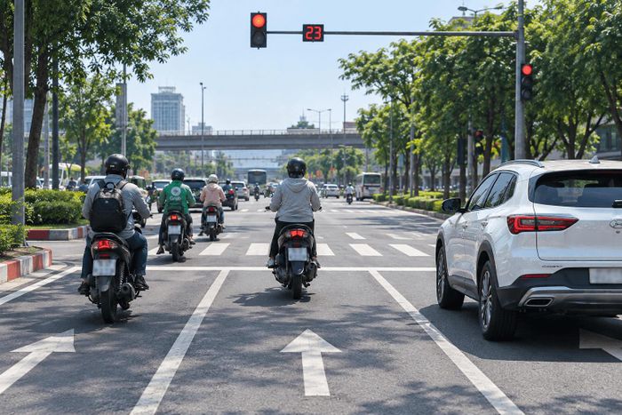 Việc lựa chọn vị trí có bóng cây hoặc bóng râm để dừng xe có thể giúp người điều khiển phương tiện cảm thấy dễ chịu hơn, nhưng nếu vị trí dừng không phù hợp với quy định giao thông, hành vi này có thể gây cản trở dòng phương tiện, tiềm ẩn nguy cơ va chạm. (Ảnh minh hoạ tạo bằng AI).