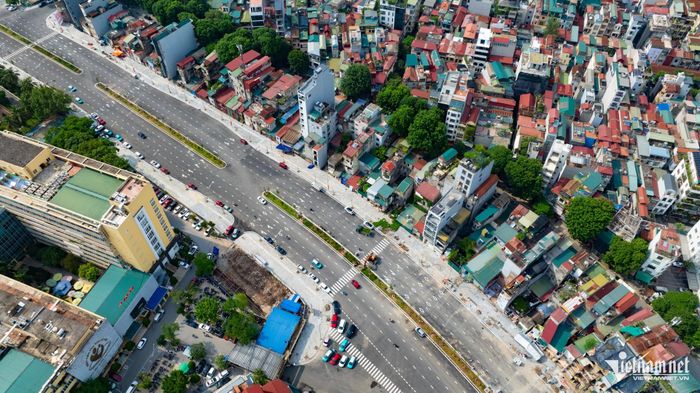 Hà Nội đặt mục tiêu hoàn thành đường Vành đai 1 đoạn Hoàng Cầu - Voi Phục trước 31/12. Ảnh: Nguyễn Huế