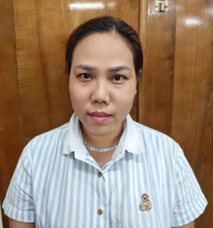 Công an xác định, nguồn cung cấp chất cấm Salbutamol cho chủ các trang trại nuôi heo là đối tượng Nguyễn Thị Trinh Nữ (SN 1989, quê Vĩnh Long). Khoảng giữa năm 2025, Nữ giới thiệu loại cám có tác dụng làm heo đẹp hơn, thịt heo săn chắc, tạo nạc nhiều hơn được lấy từ Thái Lan, Campuchia với giá 375.000 đồng/kg.