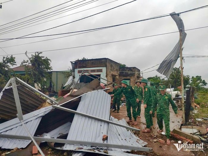 Lốc xoáy đã khiến nhiều hộ dân vùng biên giới Ia Chia bị thiệt hại nặng nề. Ảnh: Ngọc Thu
