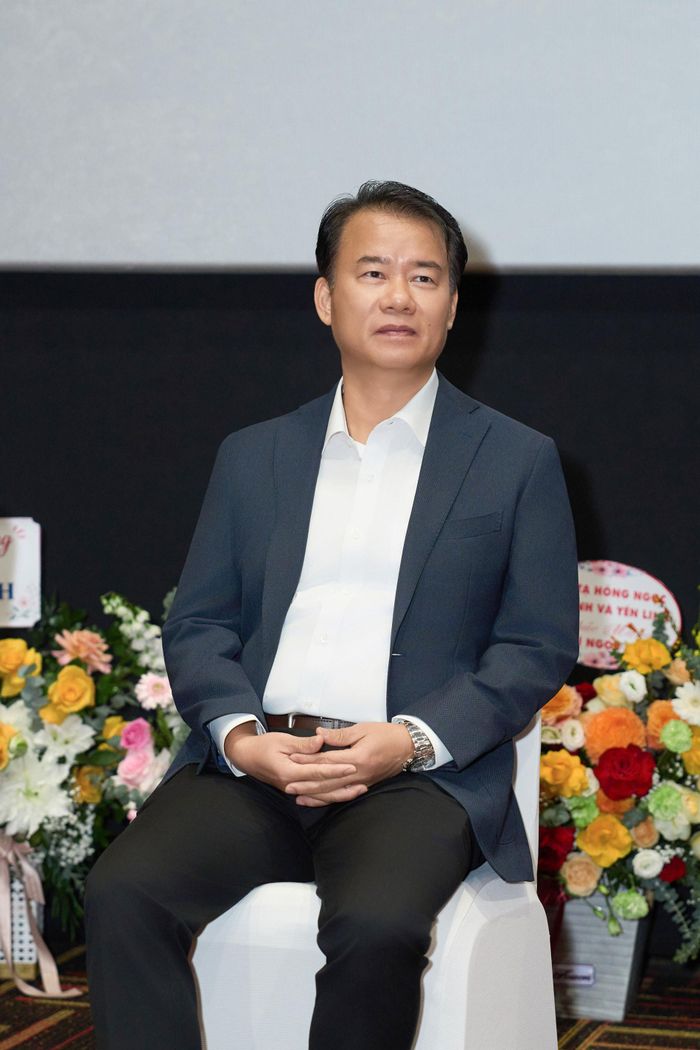 Nhạc sĩ Trần Mạnh Hùng.