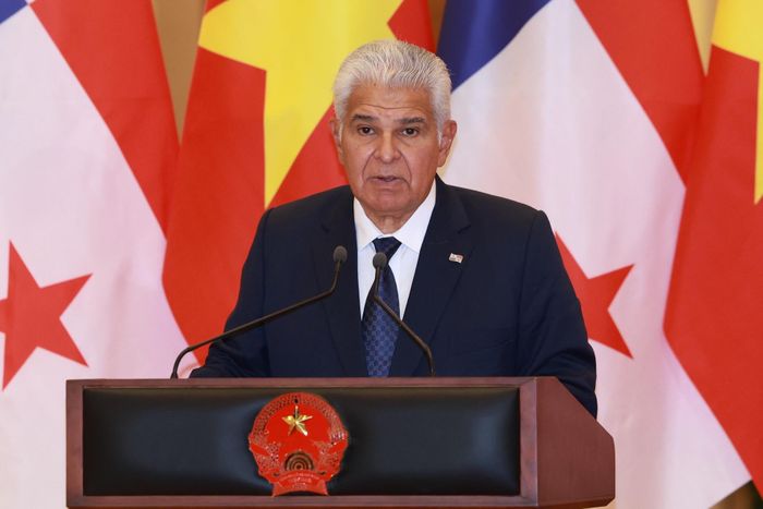 Tổng thống Panama: Panama và Việt Nam cách nhau về địa lý nhưng giữa nhân dân hai nước tồn tại mối quan hệ hữu nghị và tình đoàn kết được xây dựng trong hơn 50 năm qua