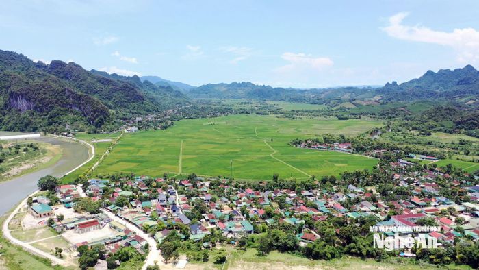 Một góc của xã Môn Sơn nhìn từ trên cao. Ảnh: CSCC