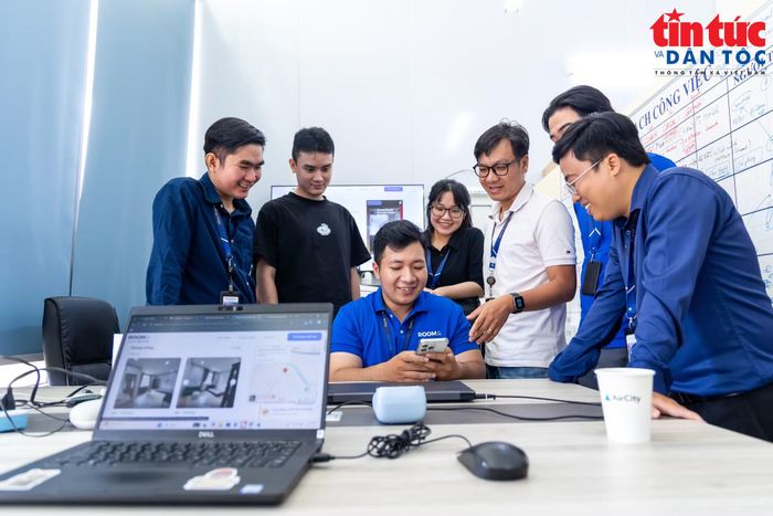 Nhiều startup trẻ ở TP Hồ Chí Minh không ngại thử nghiệm những hướng đi mới, từng bước tìm kiếm cơ hội trên thị trường.
