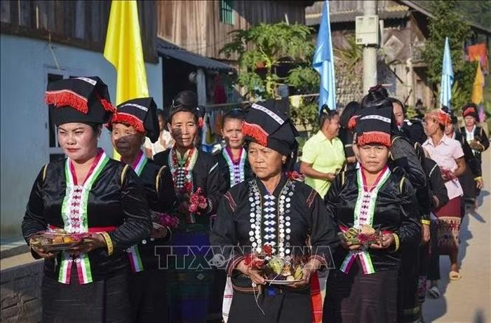 Tết Hoa mào gà của đồng bào Cống ở bản Púng Bon, xã Thanh Yên vào tháng 11 hàng năm mang những nét văn hóa đặc sắc, góp phần tạo nên sự đa dạng về bản sắc văn hóa. Ảnh: Xuân Tư/TTXVN