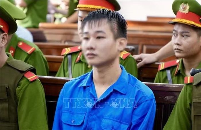 Bị cáo Nguyễn Đức Anh tại phiên toà.