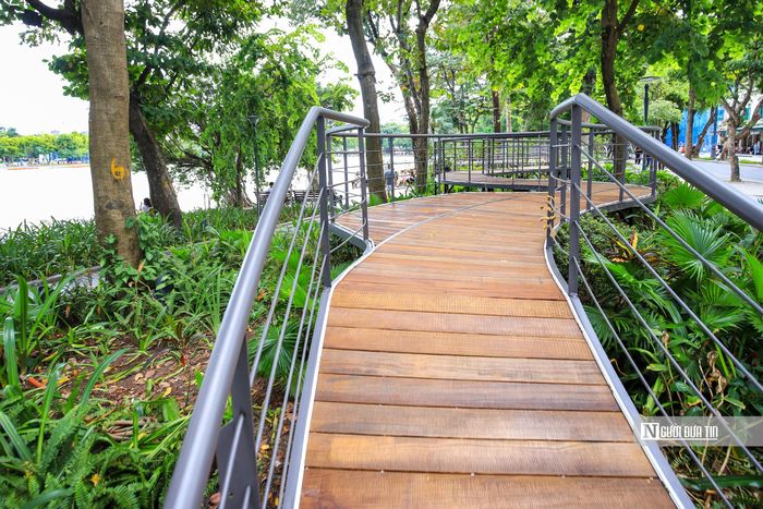 Dải lụa ký ức dự kiến được trưng bày từ ngày 8/10 đến hết 2/12 tại khu vực vỉa hè, đường dạo ven hồ Hoàn Kiếm, dọc phố Lê Thái Tổ.