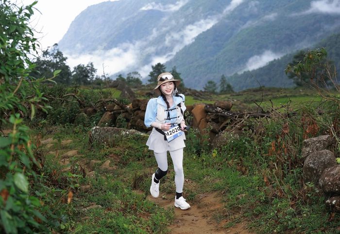 Tham gia giải, các vận động viên có cơ hội đi qua những cánh rừng nguyên sinh, triền núi Lai Châu.