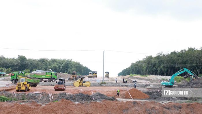 Tiến độ thi công dự án đang được đẩy mạnh.