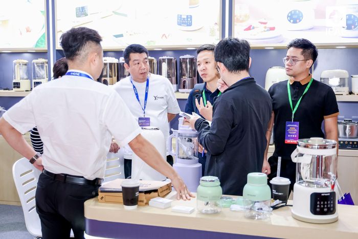 Triển lãm Quốc tế Điện tử & Thiết bị Thông minh Việt Nam. Ảnh: Uyên Hương/Bnews/vnanet.vn
