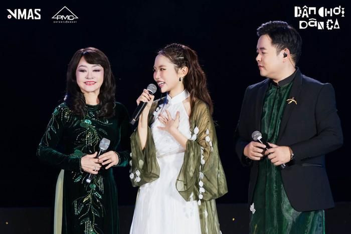 Quang Lê góp giọng trong đêm nhạc của Phương Mỹ Chi.